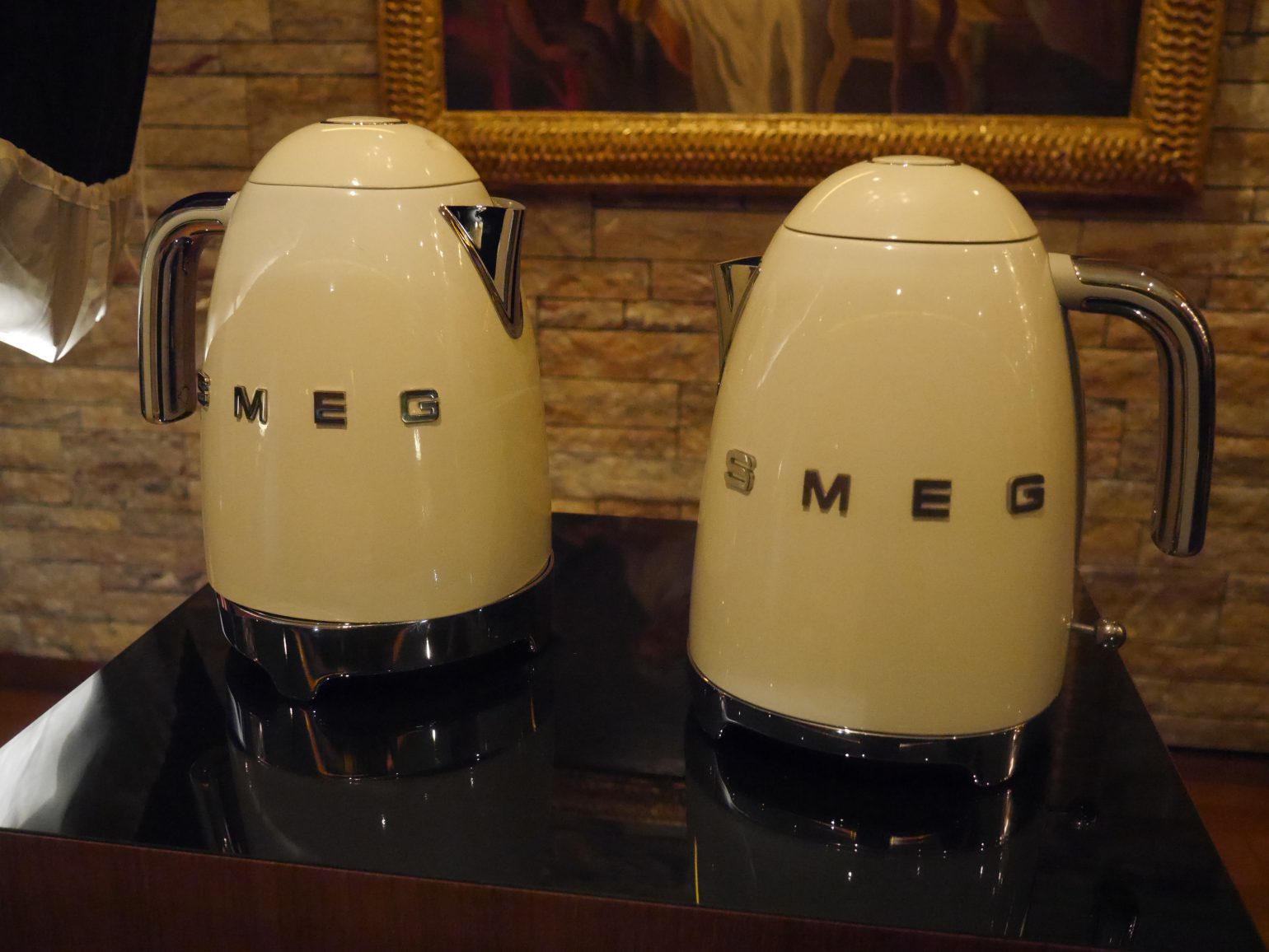 Smeg kettles Appliance Retailer