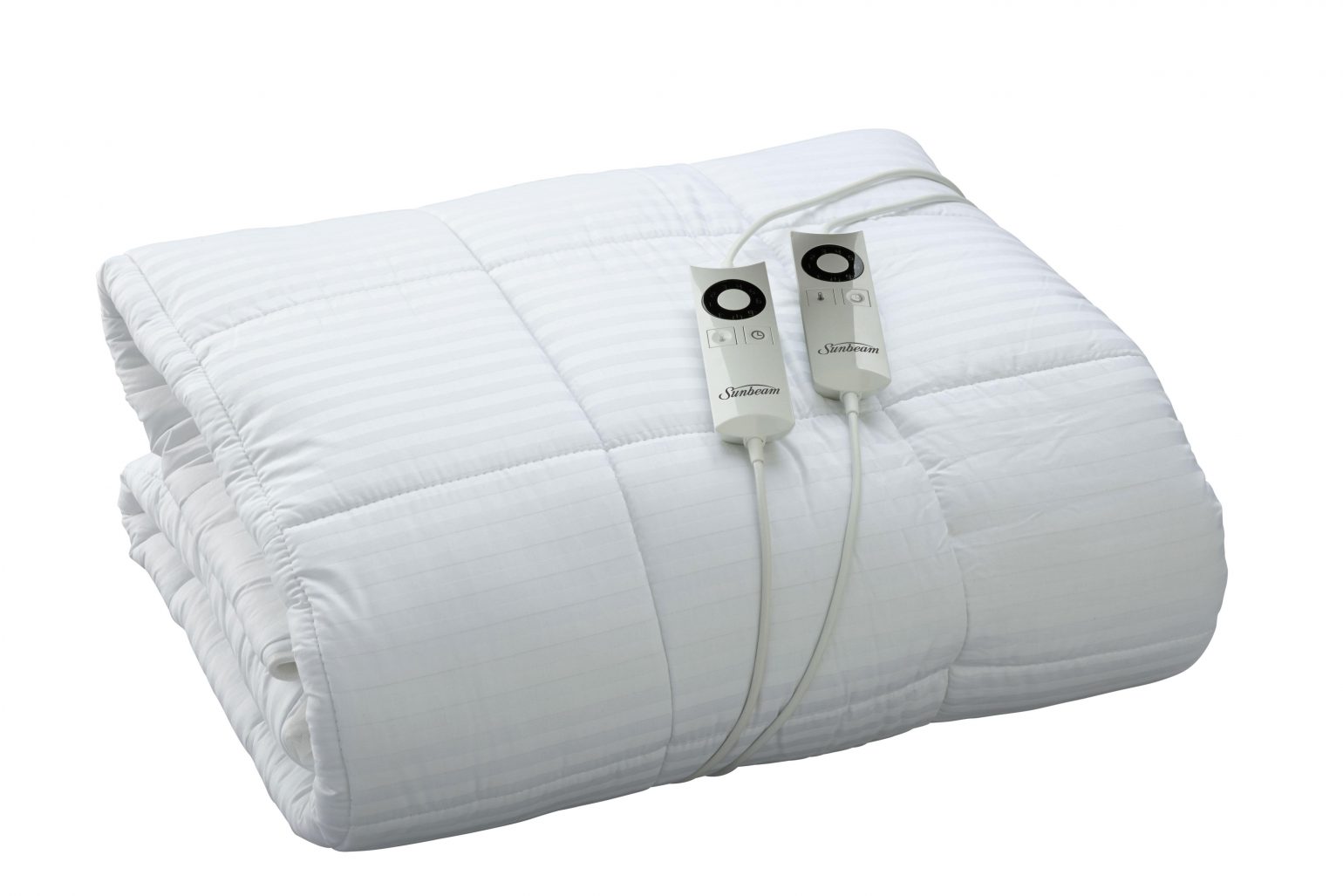 Snuggle Up with the Four Best Electric Blanket Brands on the Market
